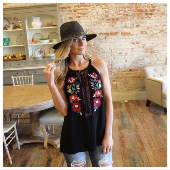 LAST ONE! Black Embroidered Halter Tunic - Picture 4 of 5